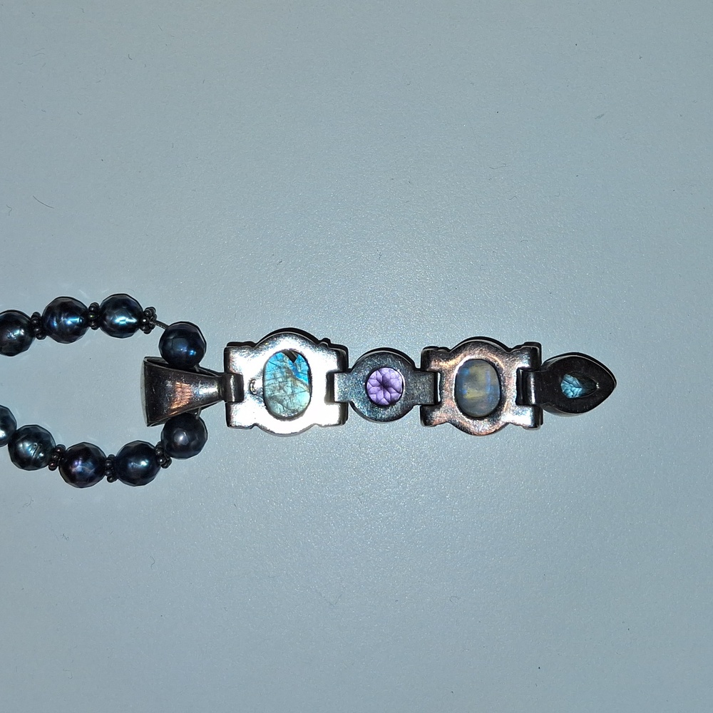 Handcrafted Necklace - Picture 4 of 4